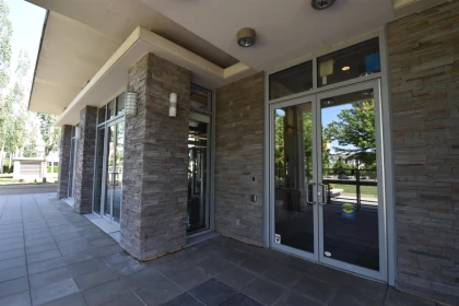 Guest Bathroom Photo of 116 9373 Hemlock Drive, Richmond, BC