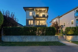 336 E Keith Road, North Vancouver, BC