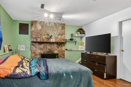 Guest Bathroom Photo of 7253 140a Street, Surrey, BC