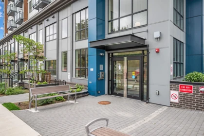206 13458 95 Avenue, Surrey, BC, Surrey — Apartment/Condo for sale