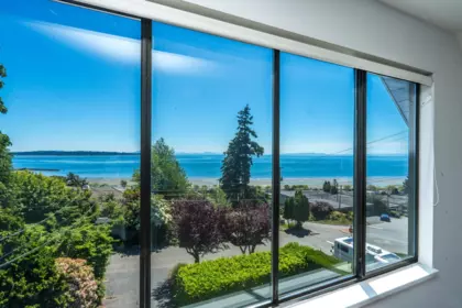 14815 Hardie Avenue, White Rock, BC, White Rock — Single Family Residence for sale
