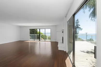 Loft / Bonus Room Photo of 14815 Hardie Avenue, White Rock, BC