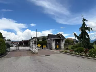 139 19639 Meadow Gardens Way, Pitt Meadows, BC, Pitt Meadows — Single Family Residence for sale