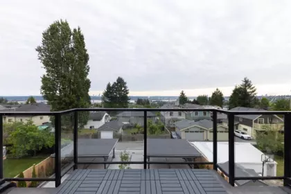 Swimming Pool Photo of 102 914 Rochester Avenue, Coquitlam, BC