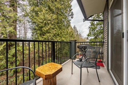 Breakfast Nook Photo of 26 6123 138 Street, Surrey, BC