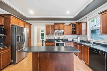 Kitchen Island Photo of 9314 216 Street, Langley, BC