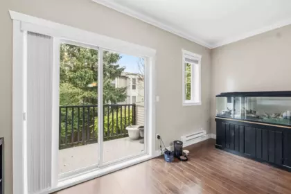 Basement Recreation Room Photo of 11 9533 130a Street, Surrey, BC