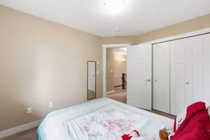 Entry Foyer Photo of 11 9533 130a Street, Surrey, BC