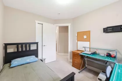 Hallway Photo of 11 9533 130a Street, Surrey, BC