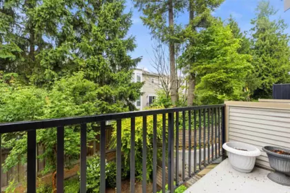 Hot Tub / Spa Photo of 11 9533 130a Street, Surrey, BC