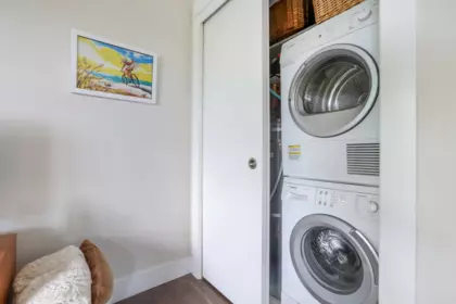 Powder Room Photo of 301 3028 Arbutus Street, Vancouver, BC