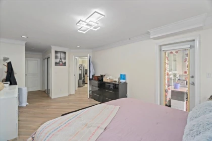 Bedroom 3 Photo of 309 8115 121a Street, Surrey, BC