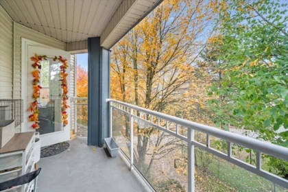 Powder Room Photo of 309 8115 121a Street, Surrey, BC
