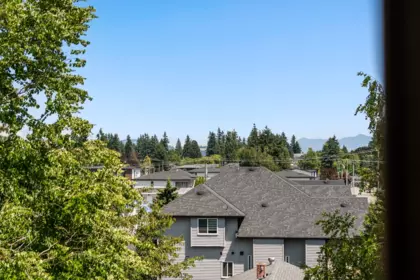 Backyard Photo of 306 2414 Church Street, Abbotsford, BC