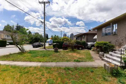 Primary Bedroom Photo of 7465 Rosewood Street, Burnaby, BC
