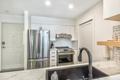 Primary Bathroom Photo of 307 5281 Oakmount Crescent, Burnaby, BC