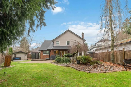 Loft / Bonus Room Photo of 15751 98a Avenue, Surrey, BC