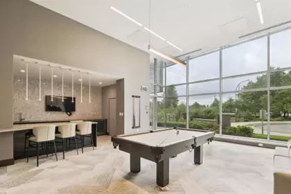 Hot Tub / Spa Photo of 608 2388 Madison Avenue, Burnaby, BC