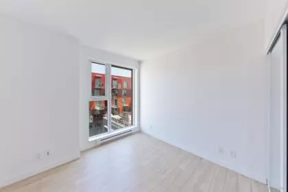 Laundry Room Photo of 1004 933 E Hastings Street, Vancouver, BC