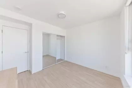 Mudroom Photo of 1004 933 E Hastings Street, Vancouver, BC