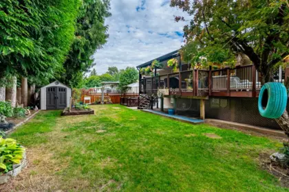Front Yard Photo of 1879 Rodger Avenue, Port Coquitlam, BC