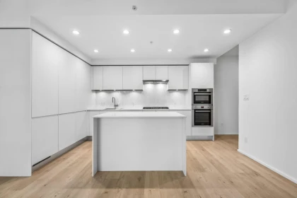 4505 3833 Evergreen Place, Burnaby, BC, Burnaby — Apartment/Condo for sale