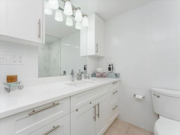 Mudroom Photo of 12C 328 Taylor Way, West Vancouver, BC