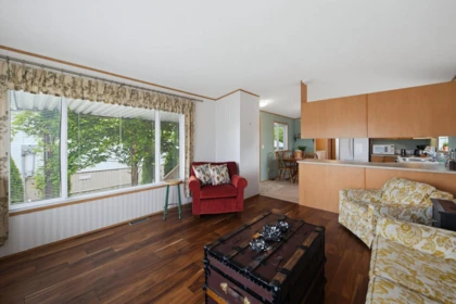 Breakfast Nook Photo of 38 15875 20 Avenue, Surrey, BC