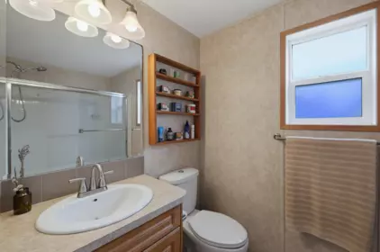 Mudroom Photo of 38 15875 20 Avenue, Surrey, BC