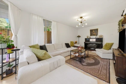 108 2024 Fullerton Avenue, North Vancouver, BC, North Vancouver — Apartment/Condo for sale