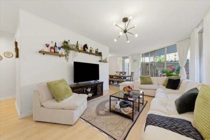 108 2024 Fullerton Avenue, North Vancouver, BC, North Vancouver — Apartment/Condo for sale