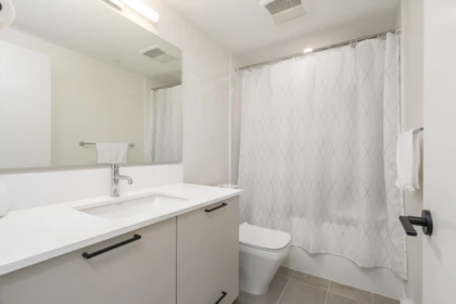 Basement Recreation Room Photo of 82 488 Furness Street, New Westminster, BC