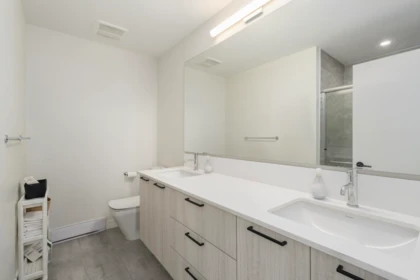 Guest Bathroom Photo of 82 488 Furness Street, New Westminster, BC
