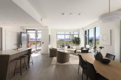 TH112 755 Harbourside Drive, North Vancouver, BC, North Vancouver — Townhouse for sale