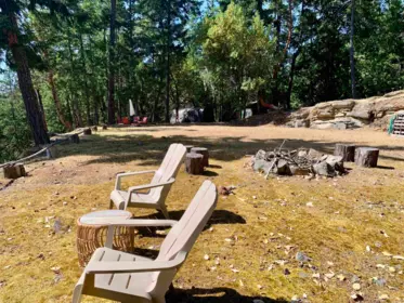 332 Deacon Hill Road, Mayne Island, BC, Mayne Island — Single Family Residence for sale
