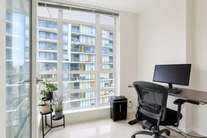 Primary Bedroom Photo of 1102 89 W 2nd Avenue, Vancouver, BC