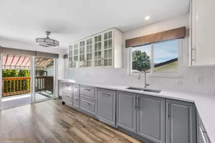 Breakfast Nook Photo of 1284 Novak Drive, Coquitlam, BC