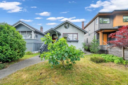 3174 W 10th Avenue, Vancouver, BC, Vancouver — Single Family Residence for sale
