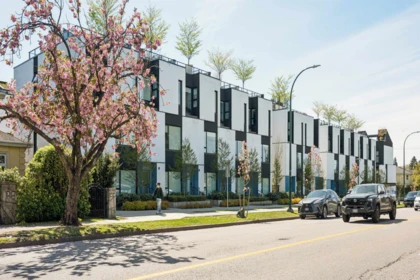 211 90 King Edward Avenue, Vancouver, BC, Vancouver — Townhouse for sale