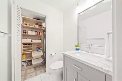 Office / Den Photo of 2 9151 Forest Grove Drive, Burnaby, BC