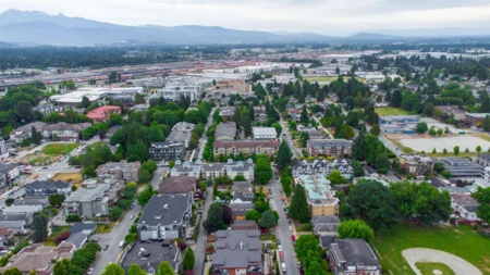 Office / Den Photo of 2351 Hawthorne Avenue, Port Coquitlam, BC