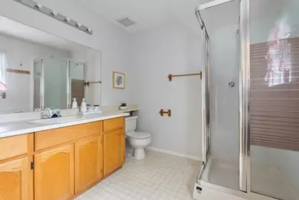Entry Foyer Photo of 8819 157 Street, Surrey, BC