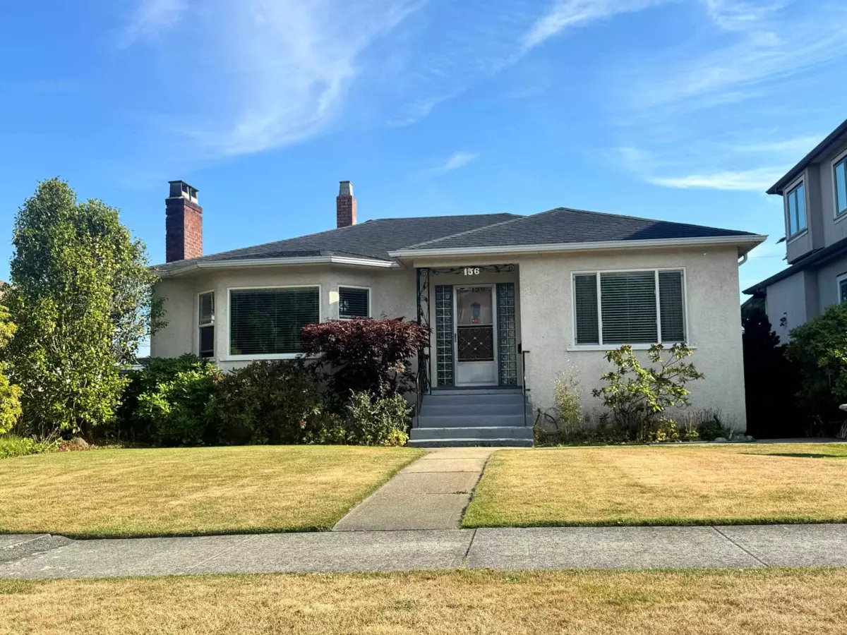 Family Room Photo of 156 W 47th Avenue, Vancouver, BC