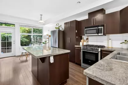 59 18199 70 Avenue, Surrey, BC, Surrey — Townhouse for sale