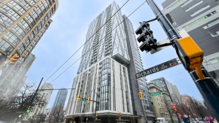 2705 1111 Richards Street, Vancouver, BC, Vancouver — Apartment/Condo for sale