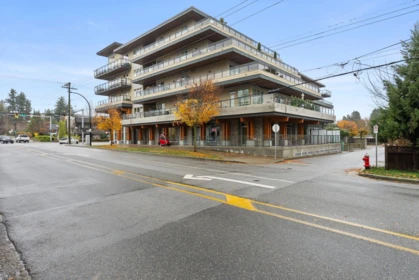 214 14022 North Bluff Road, White Rock, BC, White Rock — Apartment/Condo for sale