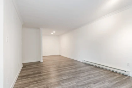 102 9948 151 Street, Surrey, BC, Surrey — Apartment/Condo for sale