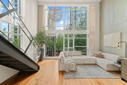 403 988 Richards Street, Vancouver, BC, Vancouver — Apartment/Condo for sale