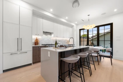 2 2735 Eton Street, Vancouver, BC, Vancouver — Half Duplex for sale
