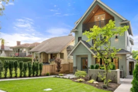 2 2735 Eton Street, Vancouver, BC
